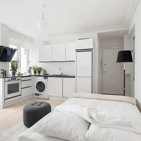 Appartement By The Lakes In The Of