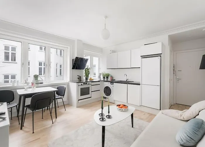 Apartmán By The Lakes In The Of