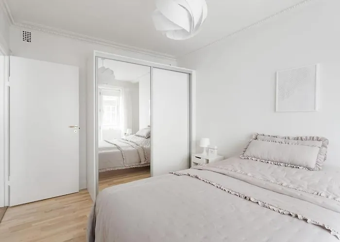 By The Lakes In The Of Kodaň